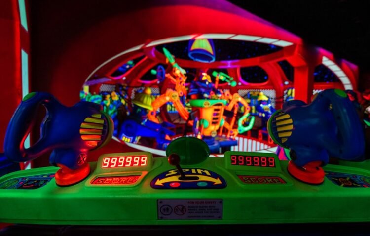 Dynamic Price tag Pricing Debuts at First Disney Parks…Will Disney Global Apply?