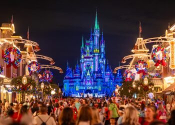 Disney Global Crowds Will Quickly Spike Because of Sneaky Vacations