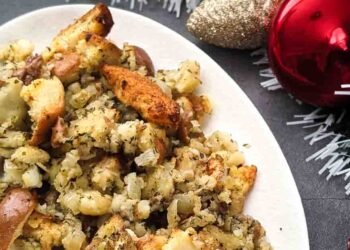 Vintage Nova Scotia Turkey Dressing with Summer season Savory