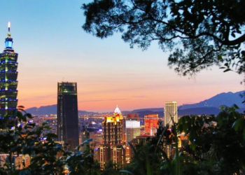 Delta is providing the biggest number of seasonal go back and forth offers