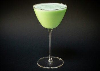 Grasshopper Recipe: Lush and Creamy Cocktail