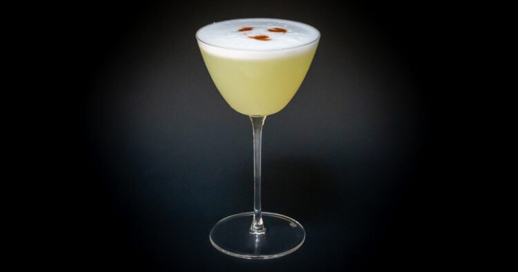 Pisco Bitter Recipe: Frothy and Incredible