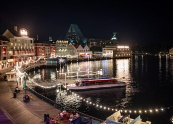 Innkeeper’s Membership Degree at Disney’s BoardWalk Hotel Evaluate & Pictures