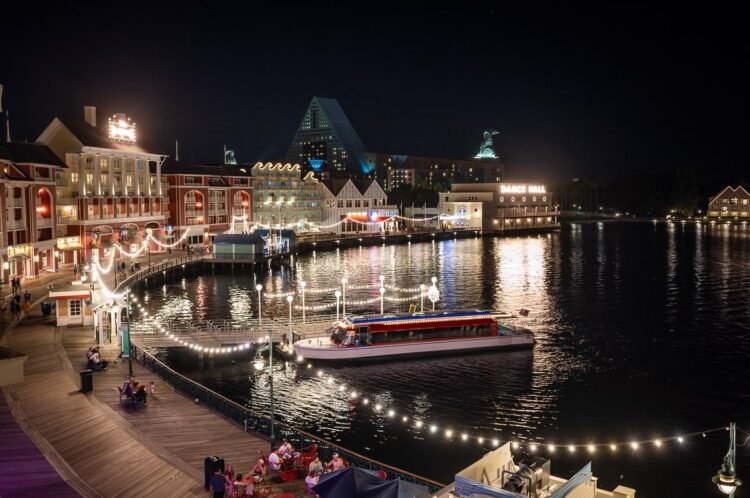 Innkeeper’s Membership Degree at Disney’s BoardWalk Hotel Evaluate & Pictures