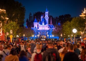 What to Be expecting of Crowds at Disneyland in 2025