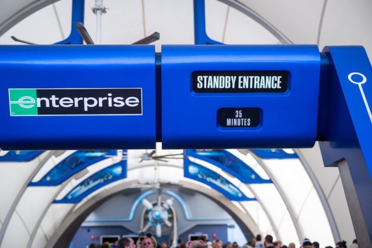 Shorter Standby Traces AND Lightning Lanes at Disney International?!