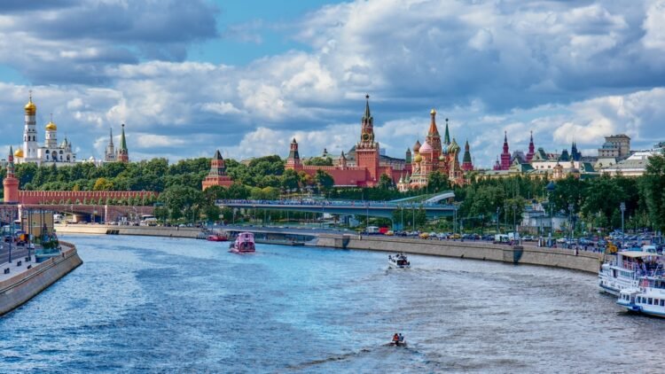 Russia introduces “Vacationer Tax”