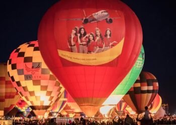 Vietjet provides loose hot-air balloon rides on the Tamil Nadu Global Balloon Competition