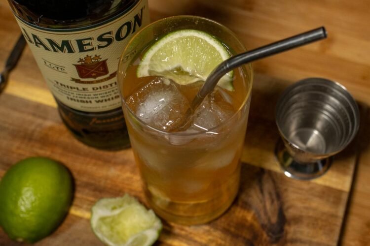 Whiskey Ginger: Immediately from Eire