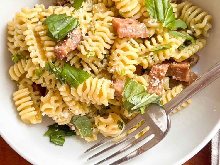 Mortadella Pesto Pasta: Pleasant and Scrumptious