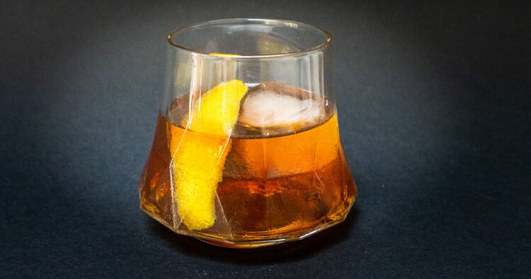 Vieux Carré: Boozy and Clean
