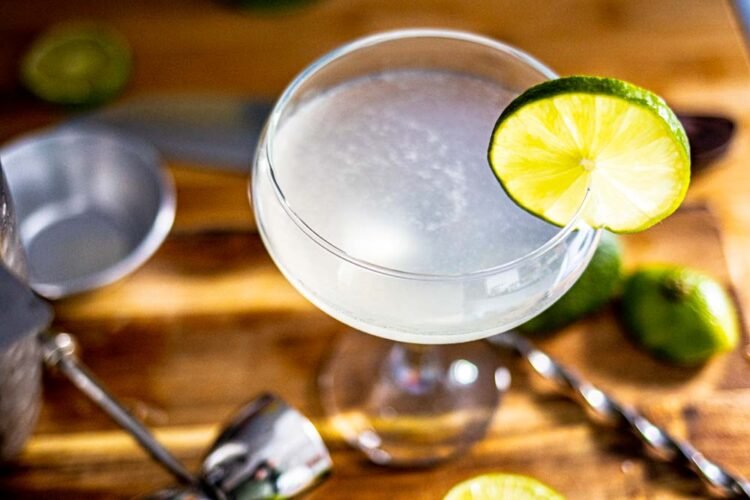 Daiquiri: Stylish and Vintage Cocktail