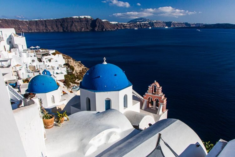10 Issues You Will have to Devour in Santorini