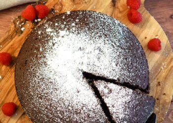 Simple Bake Chocolate Olive Oil Cake – The Trip Chew