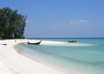 Why Thailand Is the Final Paradise for Luxurious Yachting