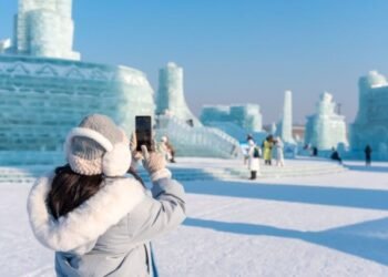 China: Wintry weather Tourism Has Introduced Report Revenues