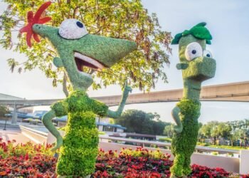 What is New at 2025 EPCOT Flower & Lawn Competition: Moana Topiaries & Hotel Meals Cubicles