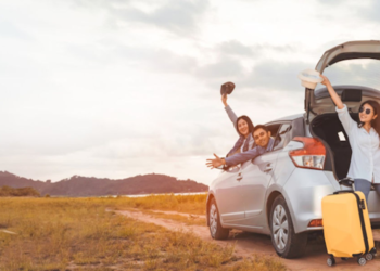 Zoomcar starts buying and selling on Nasdaq