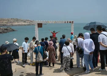 Taiwanese executive proposes disclosure mechanism for China shuttle