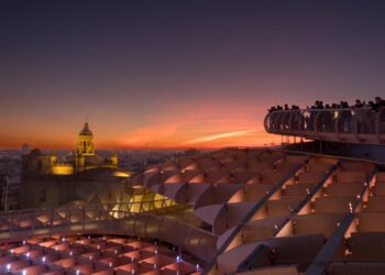 Seville: The Maximum Romantic Town in Spain