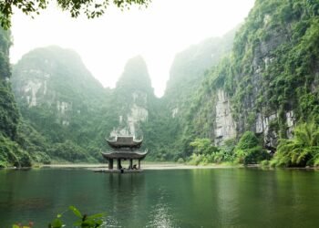 Exploring Vietnam’s Hidden Luxurious Retreats and Reviews