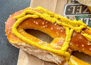 Tasty Meals in Philly – Cheesesteaks, Pretzels and Extra