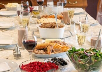 The Ceremonial dinner of Thanksgiving: A Caloric Odyssey