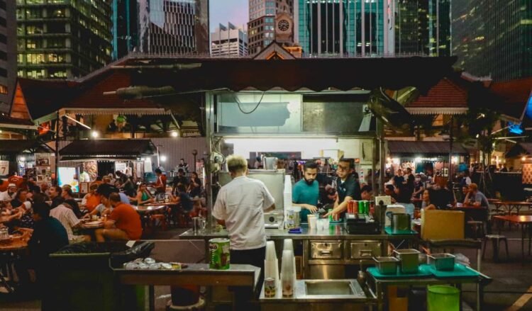 Find out how to Devour Affordable When You Trip the International (Up to date 2025)