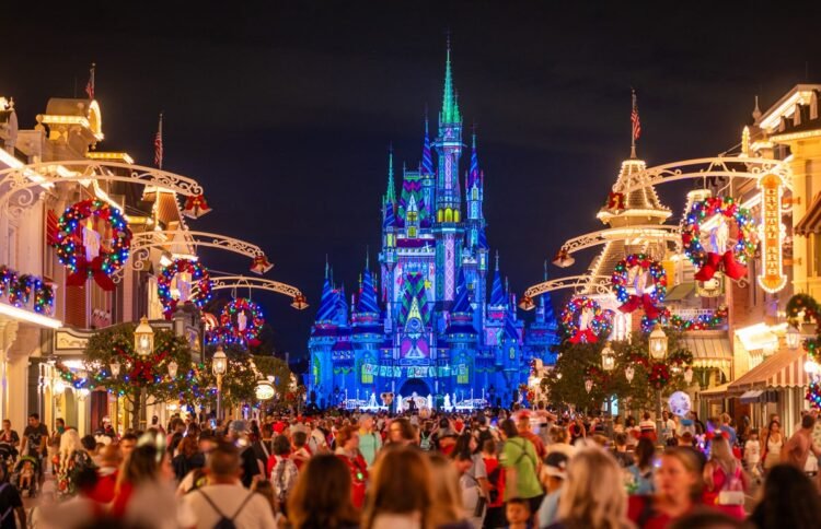 It is a Christmas Crowds Miracle! Large Tournament Strikes Clear of Disney Global in 2025!