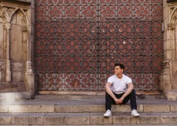 10 Simple Techniques to Go back and forth on a Price range: The right way to Save Cash Touring in 2025