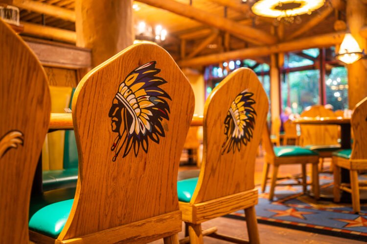 Open & Closed Eating places at Disney Global in 2025