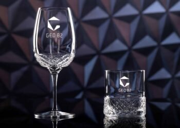 GEO-82 Adults-Best Bar Within Spaceship Earth Opening Date & Complete Menu!