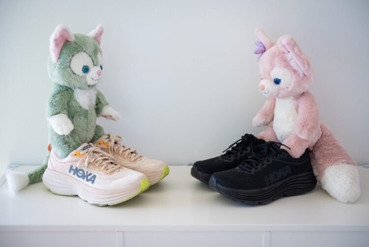 Sarah & Tom’s Best 7 Sneakers for Disney Commute