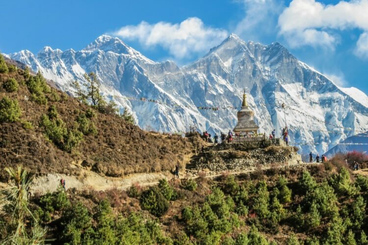 Trekking in Nepal: Easiest Journey in Asia Go back and forth