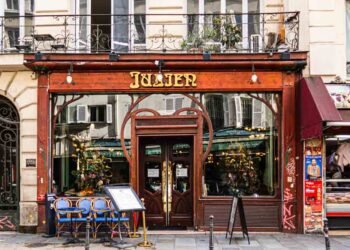12 Nice Eating places in Paris
