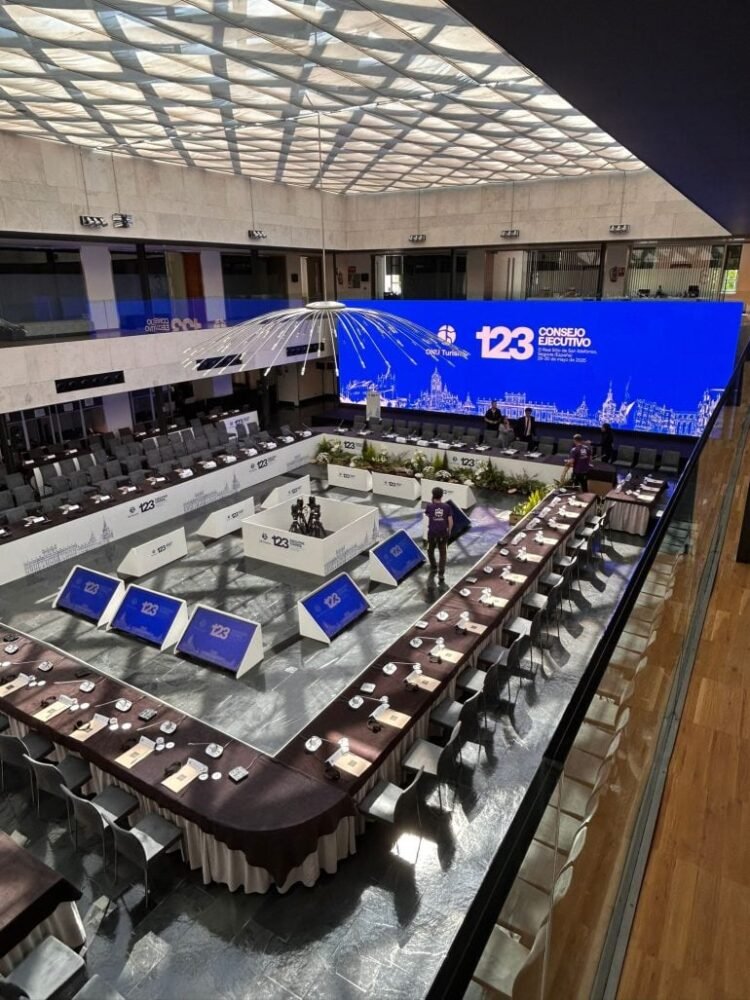 UN-Tourism Ignores Czechia, Throwing the UN Gadget into Chaos