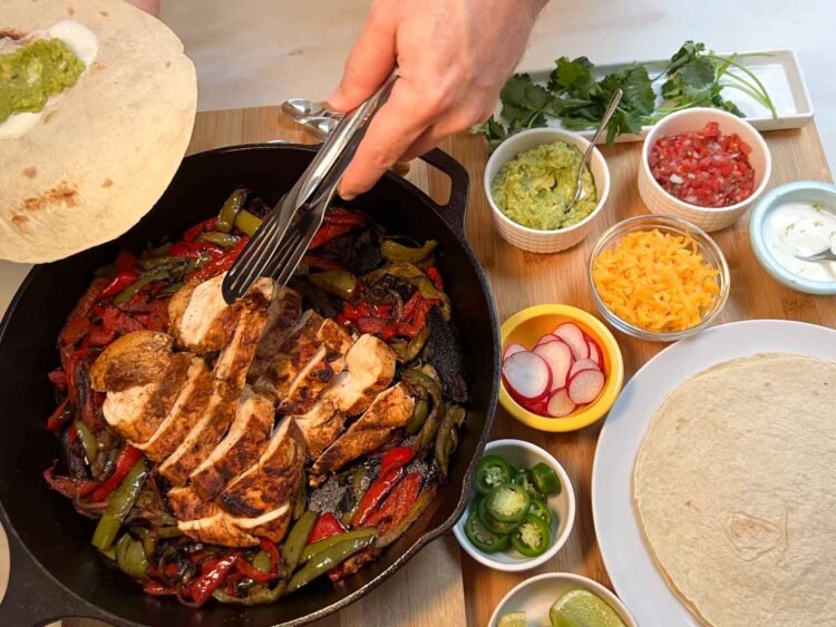 Hen Fajitas Recipe – Dinner Birthday celebration In a position