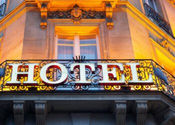 Mews boosts presence in APAC and UK markets with acquisition of Readability