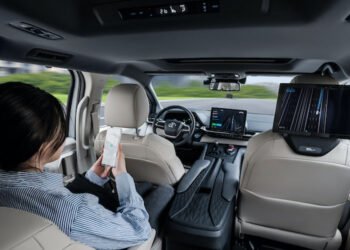 Uber reviews Q1 earnings build up, ramps up self sufficient car partnerships