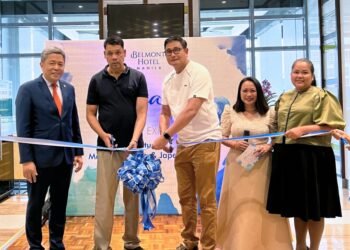 Artists Manny Cabrera and Japeth Aguilar within the highlight at Belmont Lodge Manila