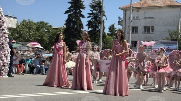 Roses are The Image of Bulgaria and Its Tourism Business