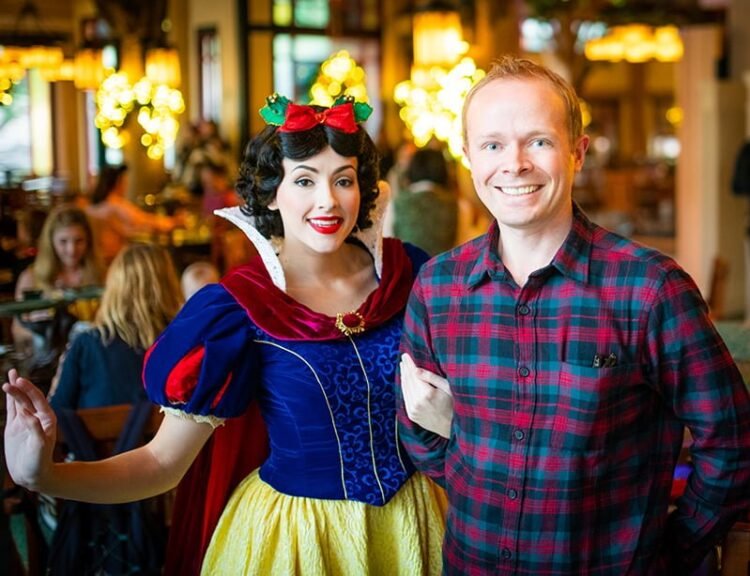 Assessment: Tale Guide Eating at Artist Level with Snow White Persona Meal