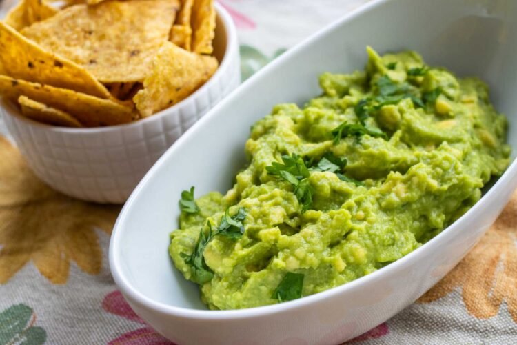 Unique Guacamole – Simple and Scrumptious