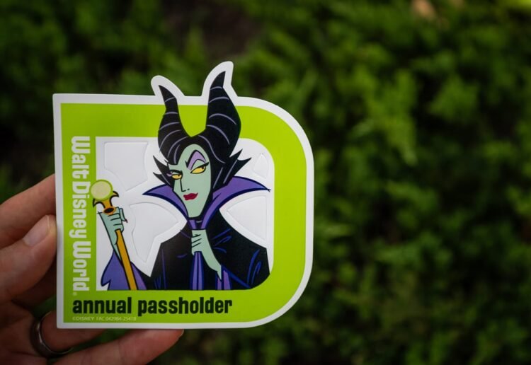 Unfastened Reward Card for Disney International AP Acquire!