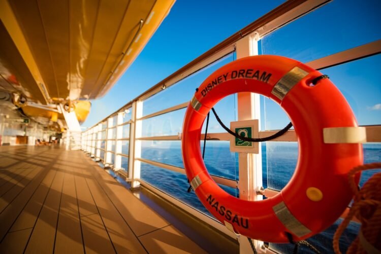 Sheriff Rebuts Rumors of Disney Cruise Rescue of Father Leaping Overboard to Save Daughter