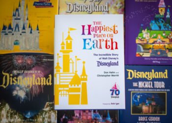 Happiest Position on Earth: Walt Disney’s Disneyland seventieth Anniversary E-book Assessment