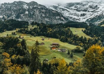 Switzerland Visa for Indians: Key Data Ahead of You Shuttle