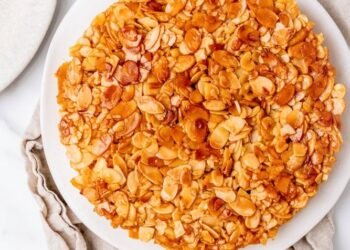 EASY Almond Tart – The Trip Chunk