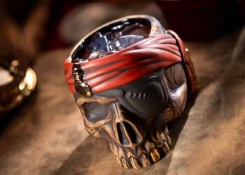 Opening Date & Menu for Beak & Barrel Bar at Pirates of Caribbean in Magic Kingdom