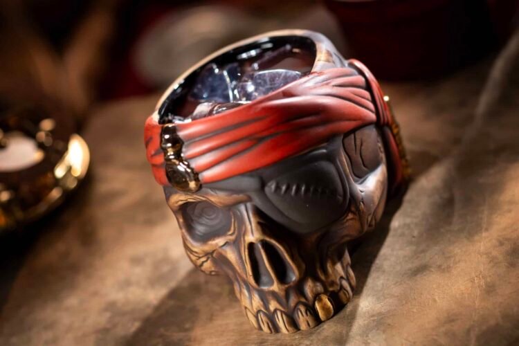 Opening Date & Menu for Beak & Barrel Bar at Pirates of Caribbean in Magic Kingdom